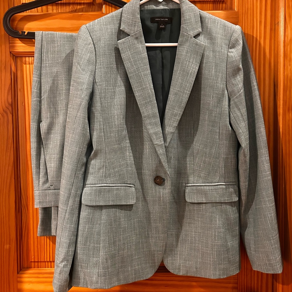 Ann Taylor Green Suit